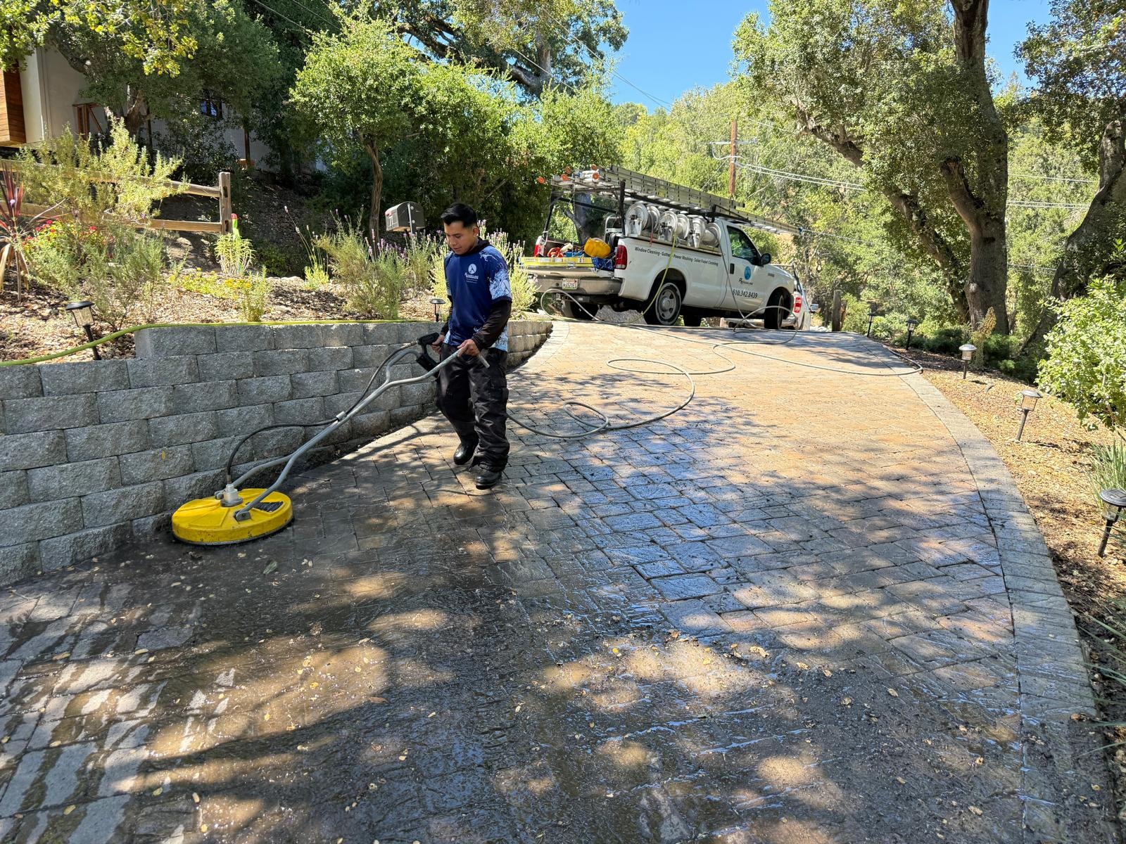 Concrete Cleaning